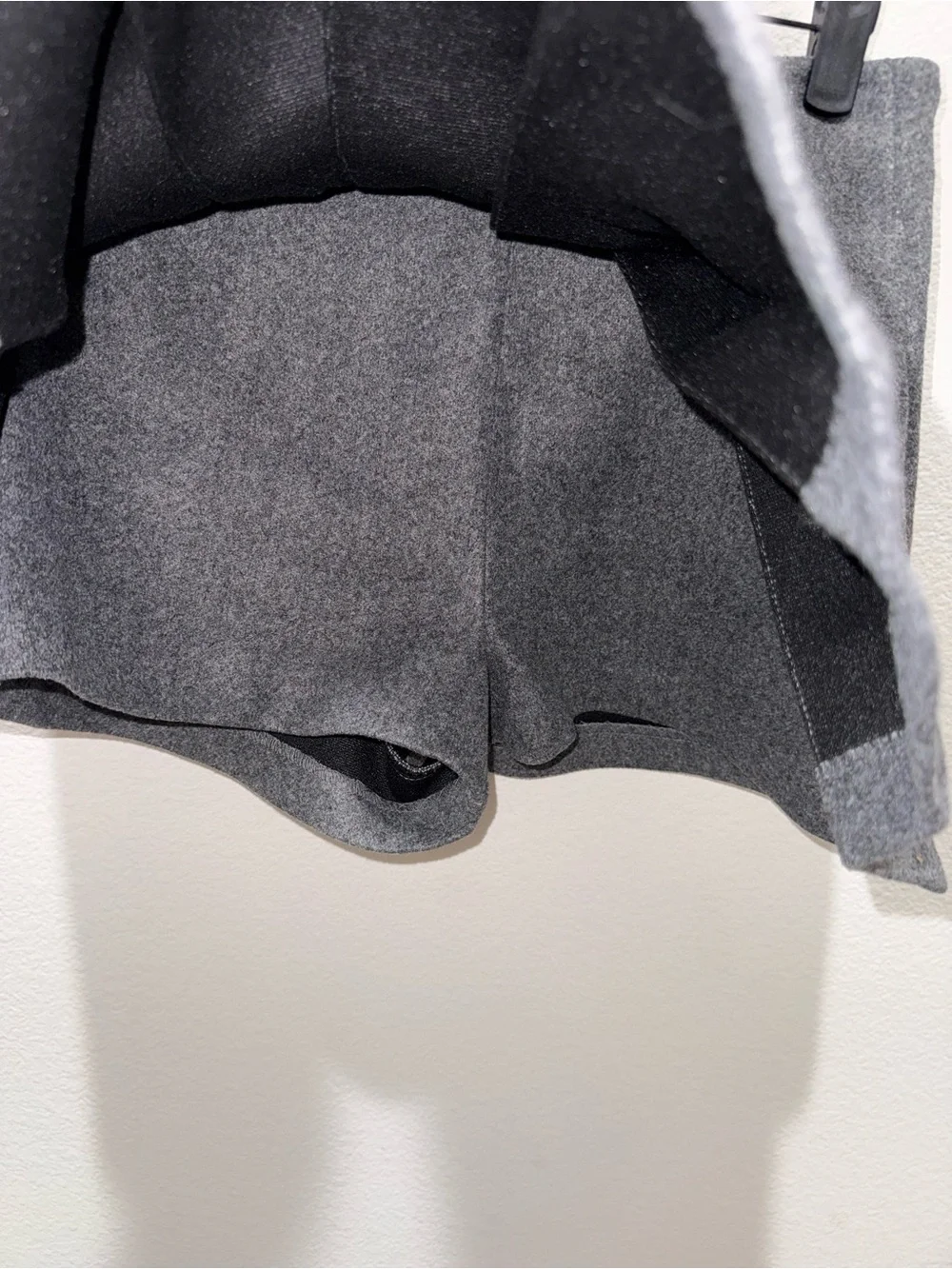 Elodie Nordstrom Charcoal Gray Pleated Mini Skort Small NWT Preppy Academia